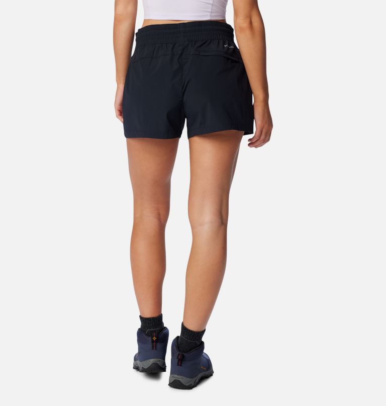 dame boundless trek active shorts