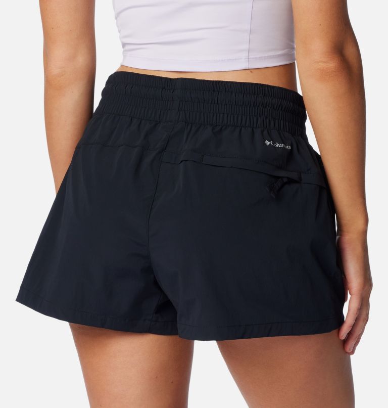 dame boundless trek active shorts